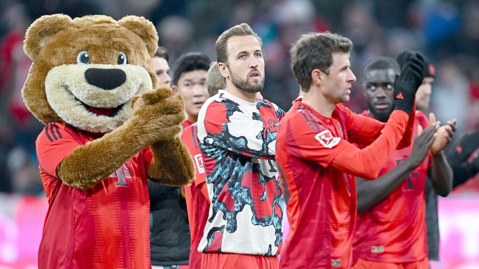 Der FC Bayern freut sich über die gefestigte Tabellenspitze, Foto: Sven Hoppe/dpa