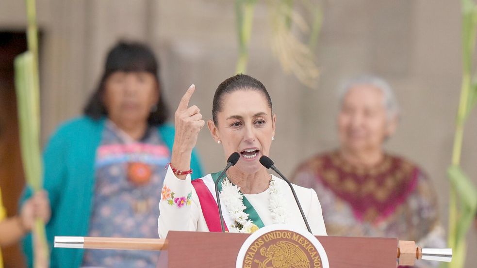 Mexikos Präsidentin Sheinbaum scheint das Schlimmste für ihr Land zunächst abgewendet zu haben. (Archivbild) Foto: Fernando Llano/AP/dpa