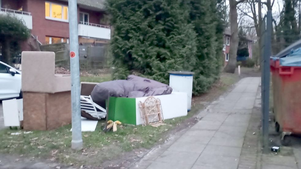 Ein häufiges Bild: Sperrmüll, der einfach an der Straße abgelegt wird. Foto: privat