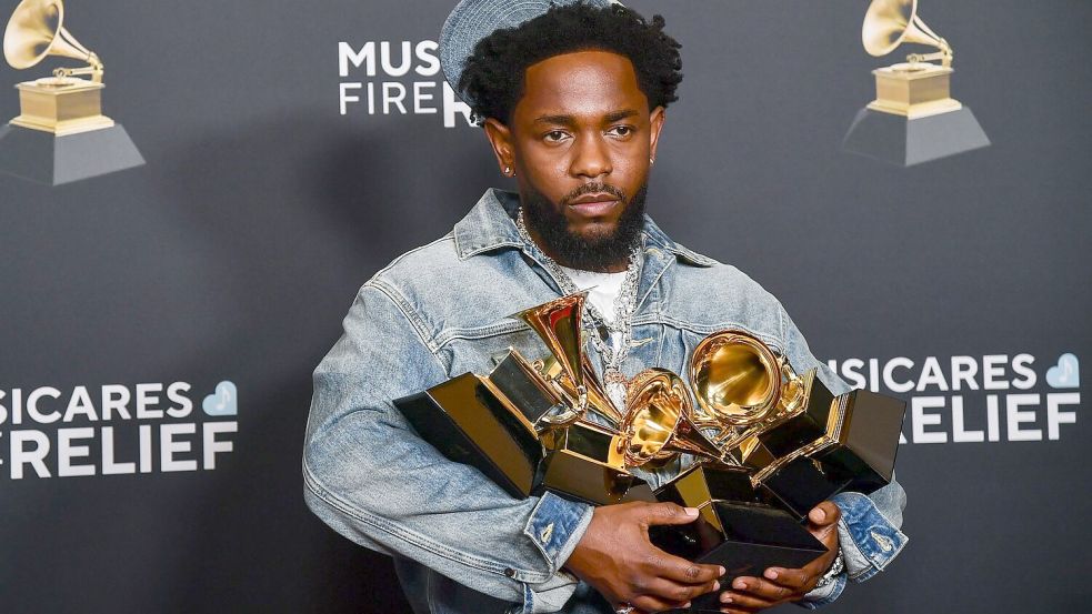 Kendrick Lamar ist der Star für die Halbzeit. Foto: Richard Shotwell/Invision/dpa