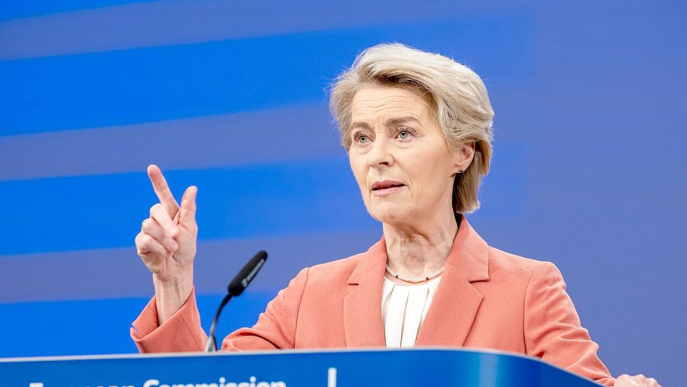 Die EU wird sich die neuen US-Zölle nach Angaben von Kommissionspräsidentin Ursula von der Leyen nicht gefallen lassen. (Archivbild) Foto: Geert Vanden Wijngaert/AP/dpa