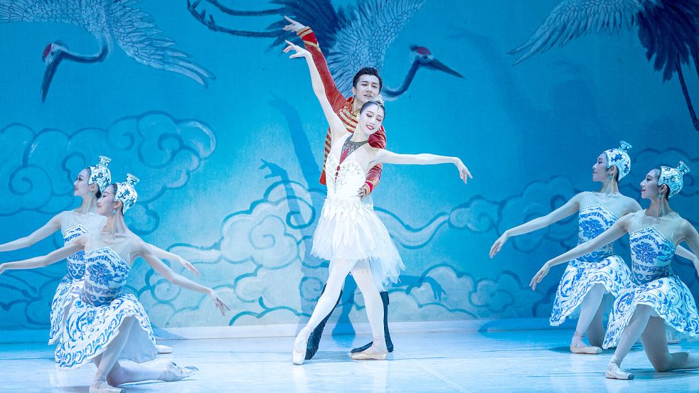 Trump hat ein Problem mit diesem Programm: Tänzer des chinesischen National-Balletts im Kennedy Center in Washington. Foto: IMAGO/Xinhua