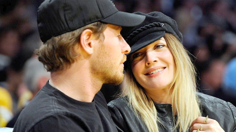 Drew Barrymore und ihr damaliger Ehemann Will Kopelman im Jahr 2011 in Los Angeles. Foto: picture alliance / dpa