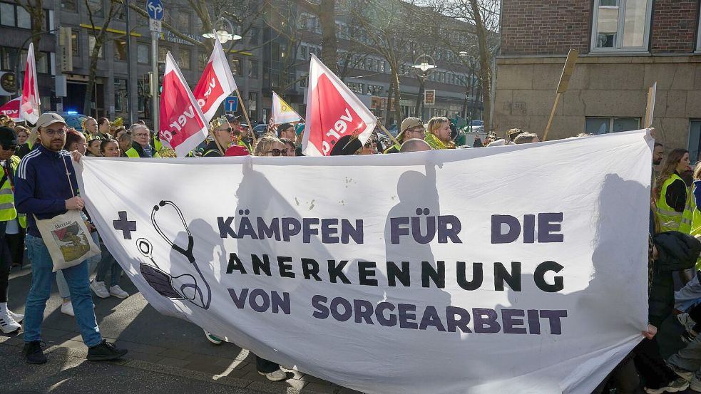 Die Warnstreiks im öffentlichen Dienst gehen weiter. Foto: Bernd Thissen/dpa