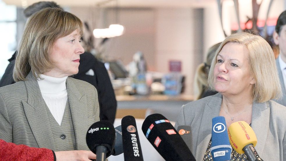 Zu einem fairen Ergebnis für alle Seiten gehört laut der Innenministerin, „dass man mit einem Angebot auf die Arbeitnehmerseite zugeht“. Foto: Jens Kalaene/dpa