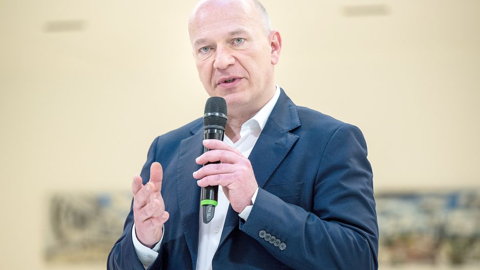 Berlin: Neuer Bürgermeister Für Berlin: Wer Ist Kai Wegner ...